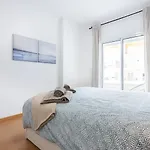 Luxury 5 Min With Balcony, Pool, Wifi, Ac, Smarttv Portimao