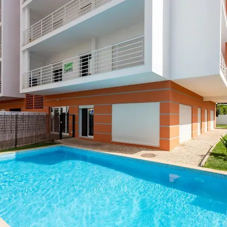 Apartment Luxury 5 Min With Balcony, Pool, Wifi, Ac, Smarttv *