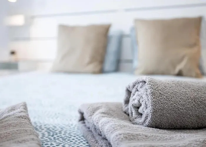 Appartement Luxury 5 Min With Balcony, Pool, Wifi, Ac, Smarttv Portimão